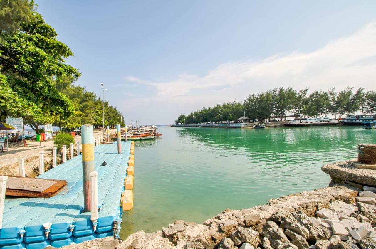 Guerilla Dive Lodge Pulau Pari Jakarta Eksteriør billede